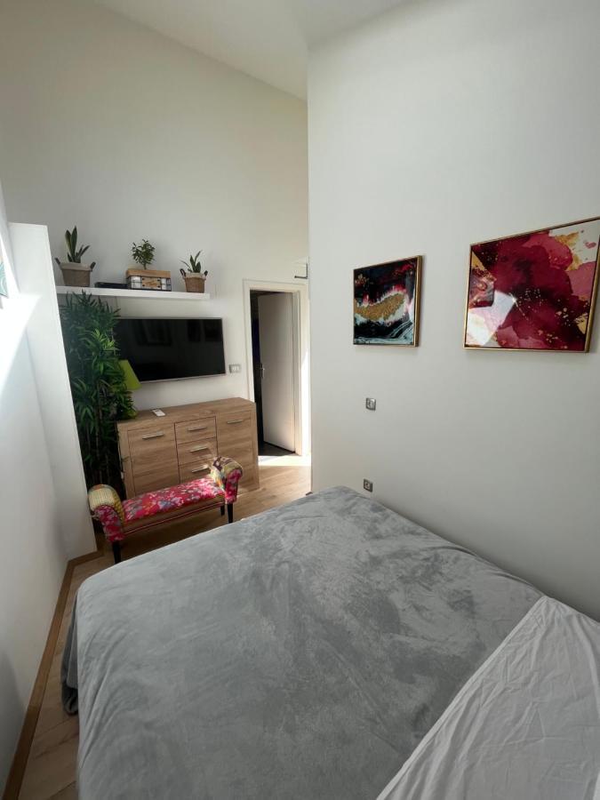 Hiza Lägenhet Pula Exteriör bild